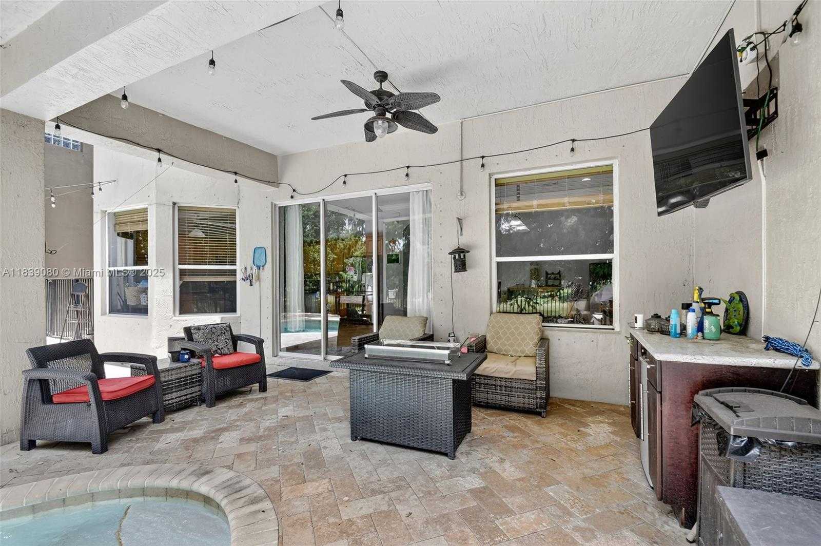 Small Image of 1086 GROVE PARK CIR, Boynton Beach Number 52