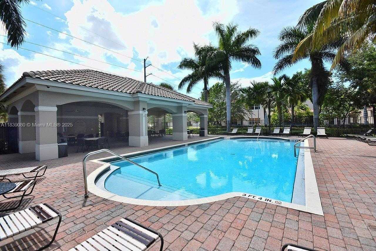 Small Image of 1086 GROVE PARK CIR, Boynton Beach Number 67