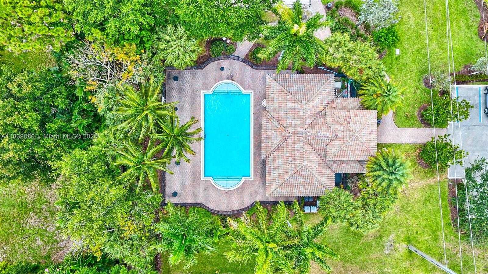 Small Image of 1086 GROVE PARK CIR, Boynton Beach Number 73