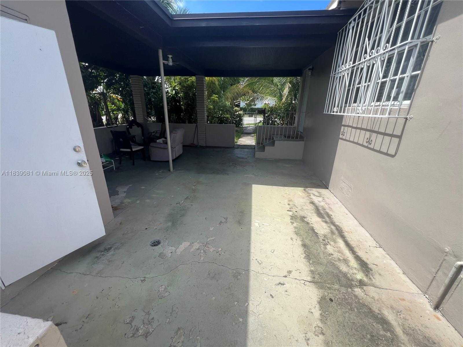 Small Image of 1190 NORTH WEST 135TH ST, North Miami Number 17
