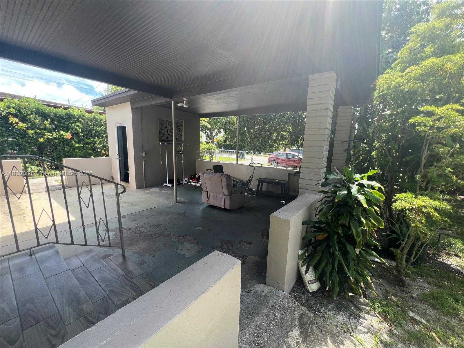 Small Image of 1190 NORTH WEST 135TH ST, North Miami Number 25