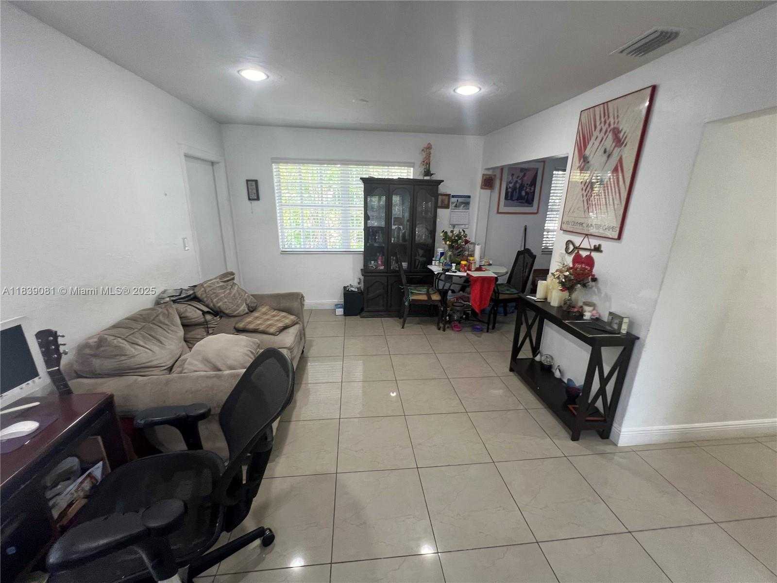 Small Image of 1190 NORTH WEST 135TH ST, North Miami Number 32