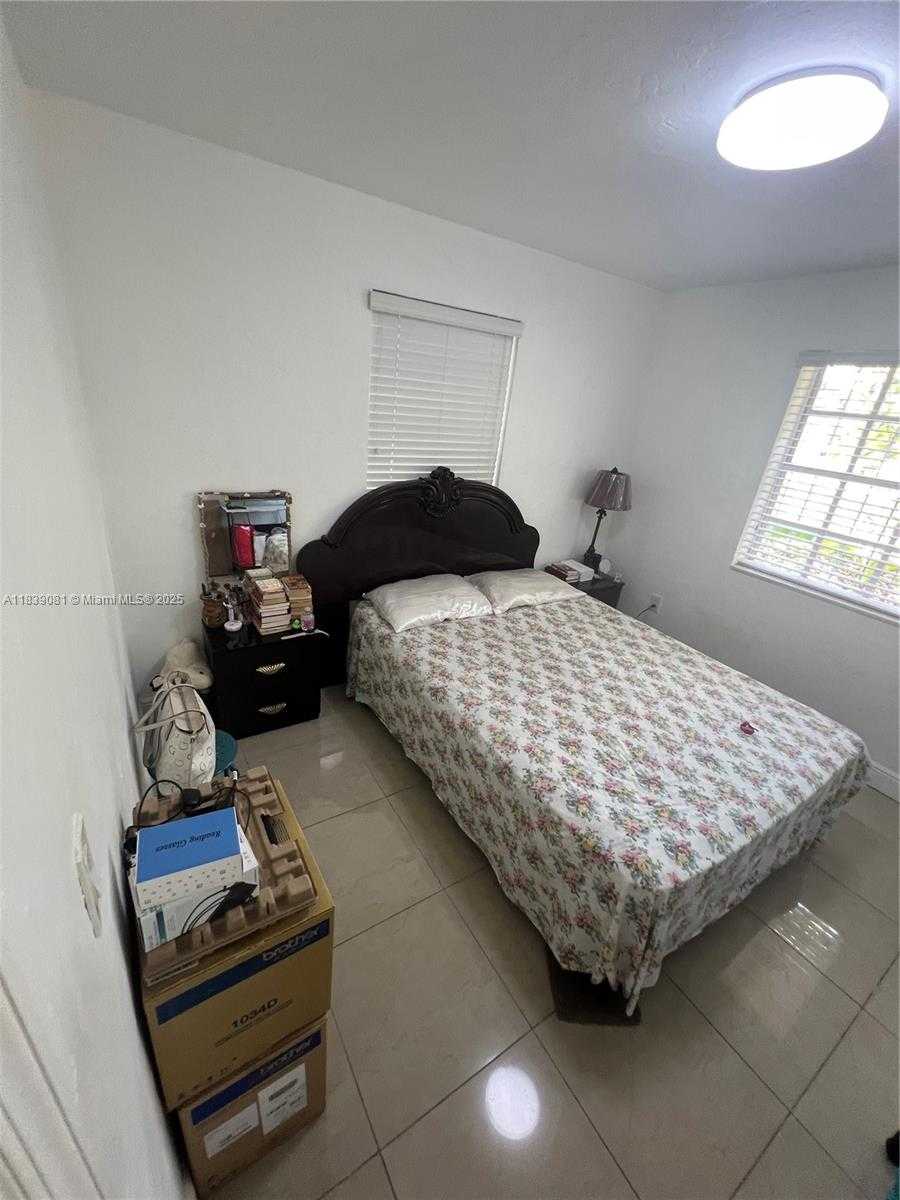 Small Image of 1190 NORTH WEST 135TH ST, North Miami Number 42