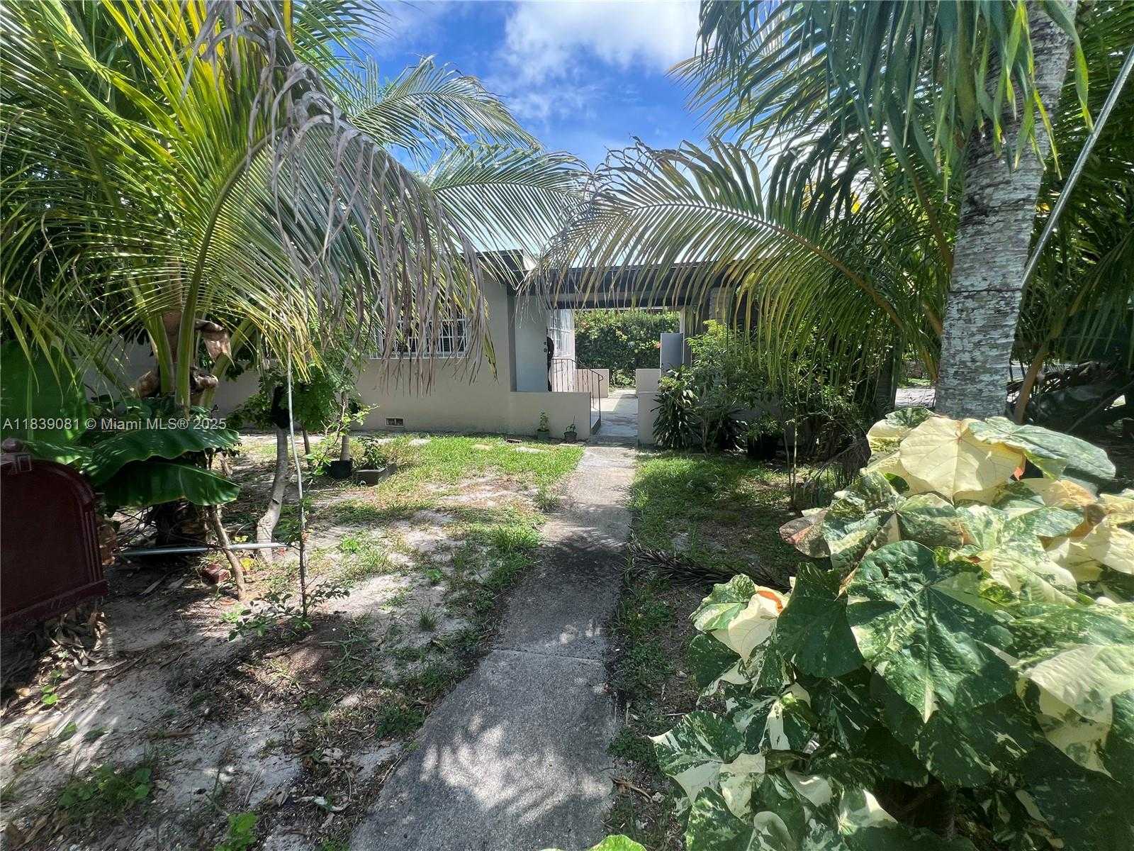 Small Image of 1190 NORTH WEST 135TH ST, North Miami Number 6