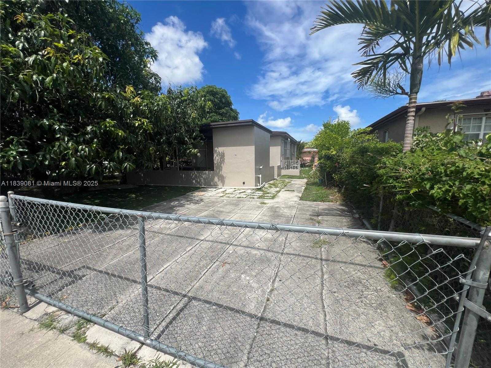Small Image of 1190 NORTH WEST 135TH ST, North Miami Number 9