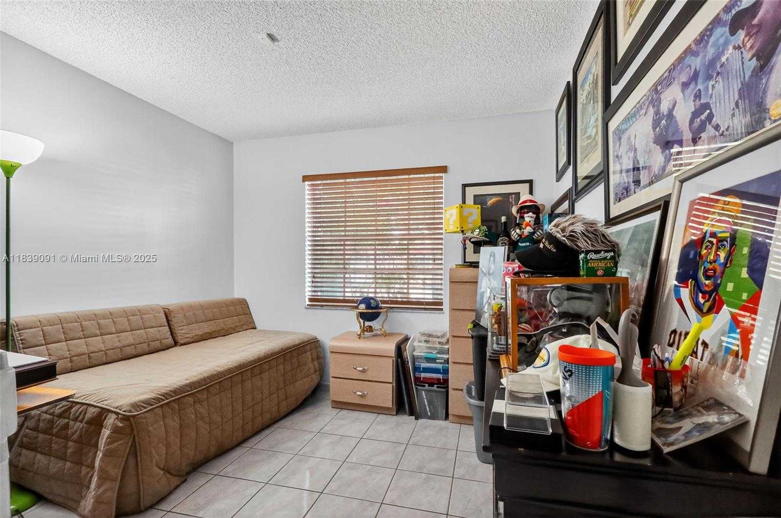 Small Image of 19611 NORTH WEST 82ND CT, Hialeah Number 17