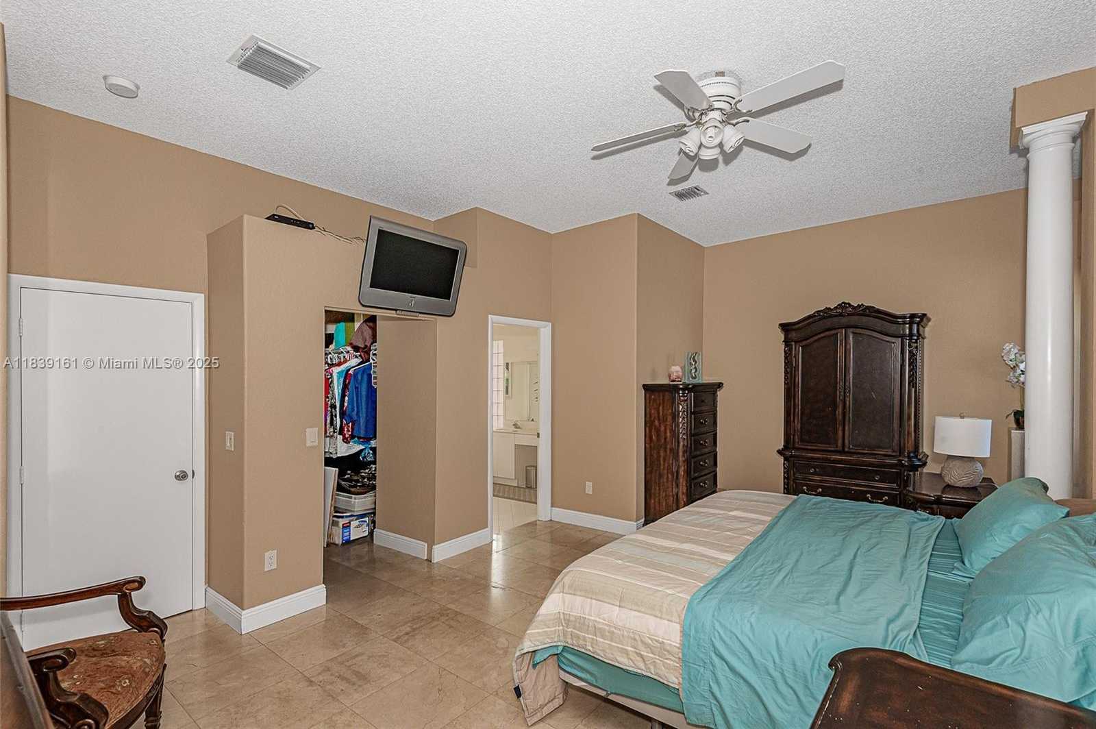 Small Image of 2188 NORTH WEST 158TH AVE, Pembroke Pines Number 16