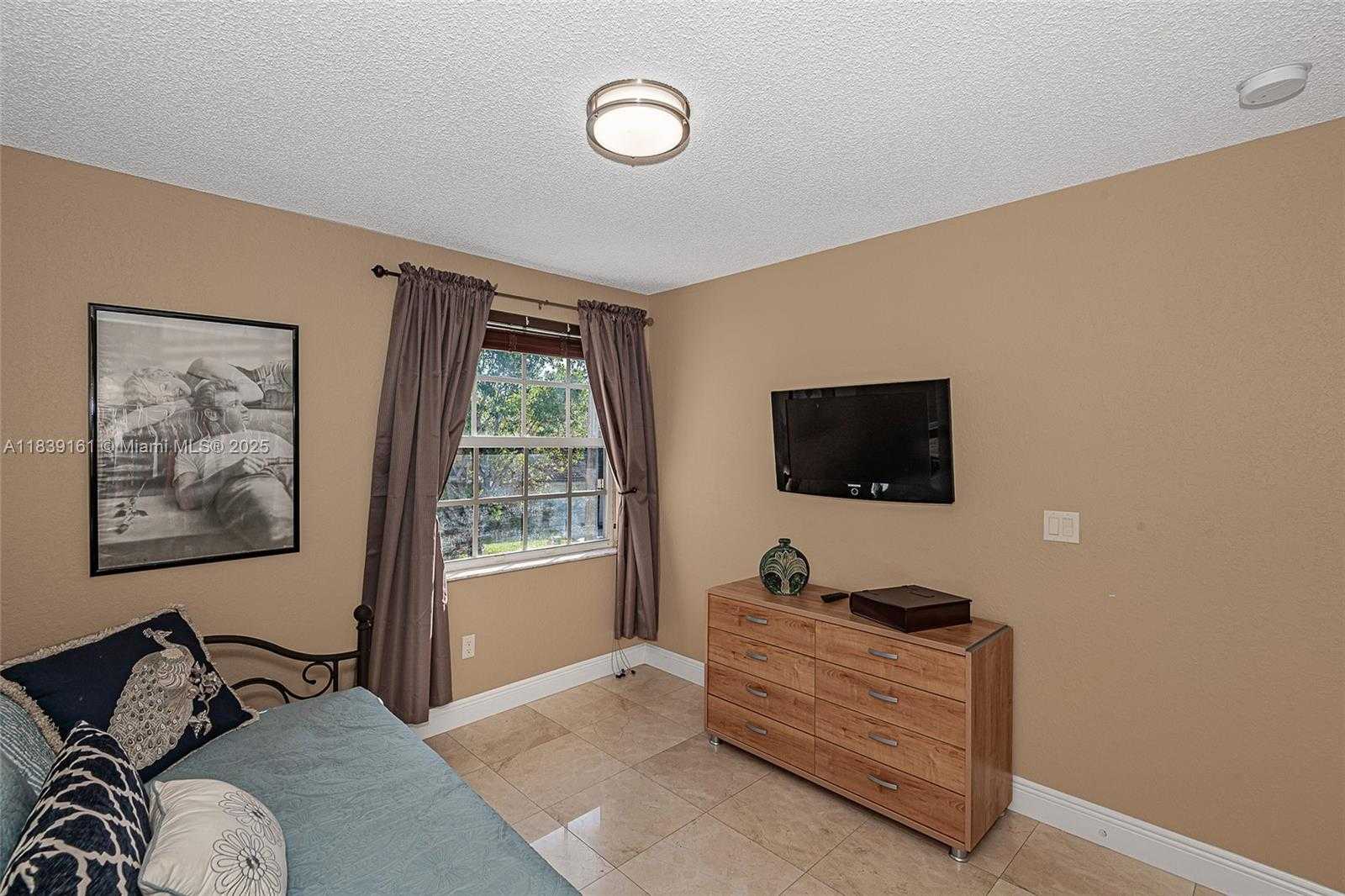 Small Image of 2188 NORTH WEST 158TH AVE, Pembroke Pines Number 19