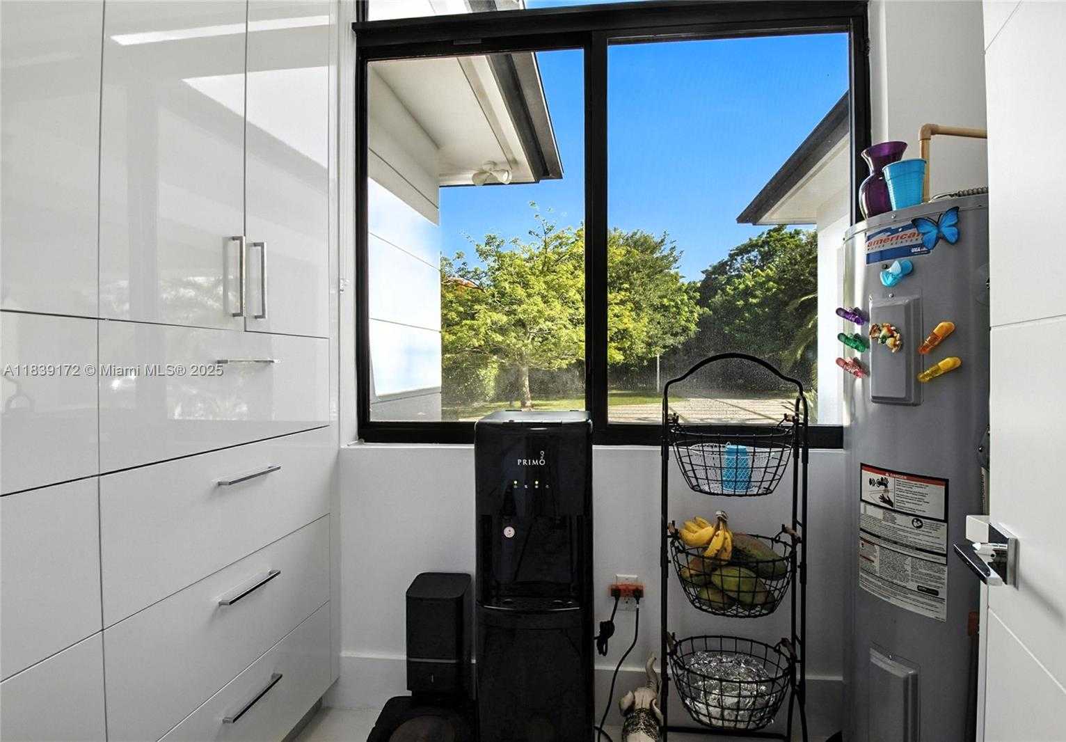 Small Image of 21059 SOUTH WEST 238TH ST, Homestead Number 43