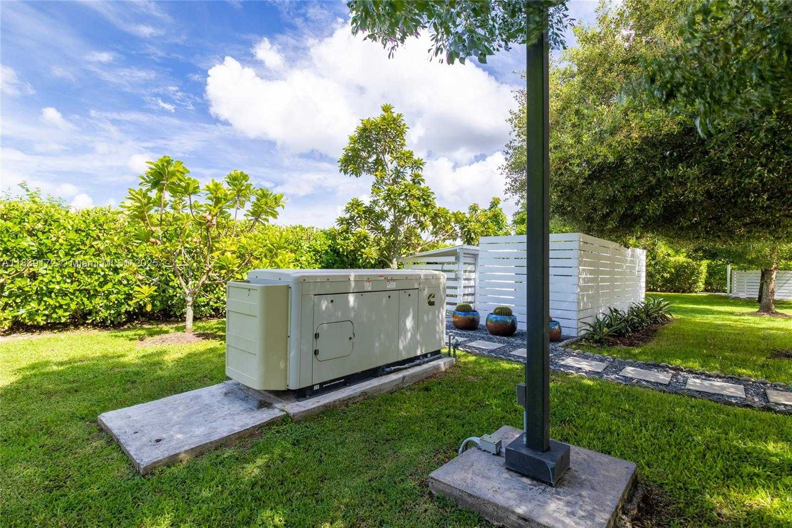 Small Image of 21059 SOUTH WEST 238TH ST, Homestead Number 53