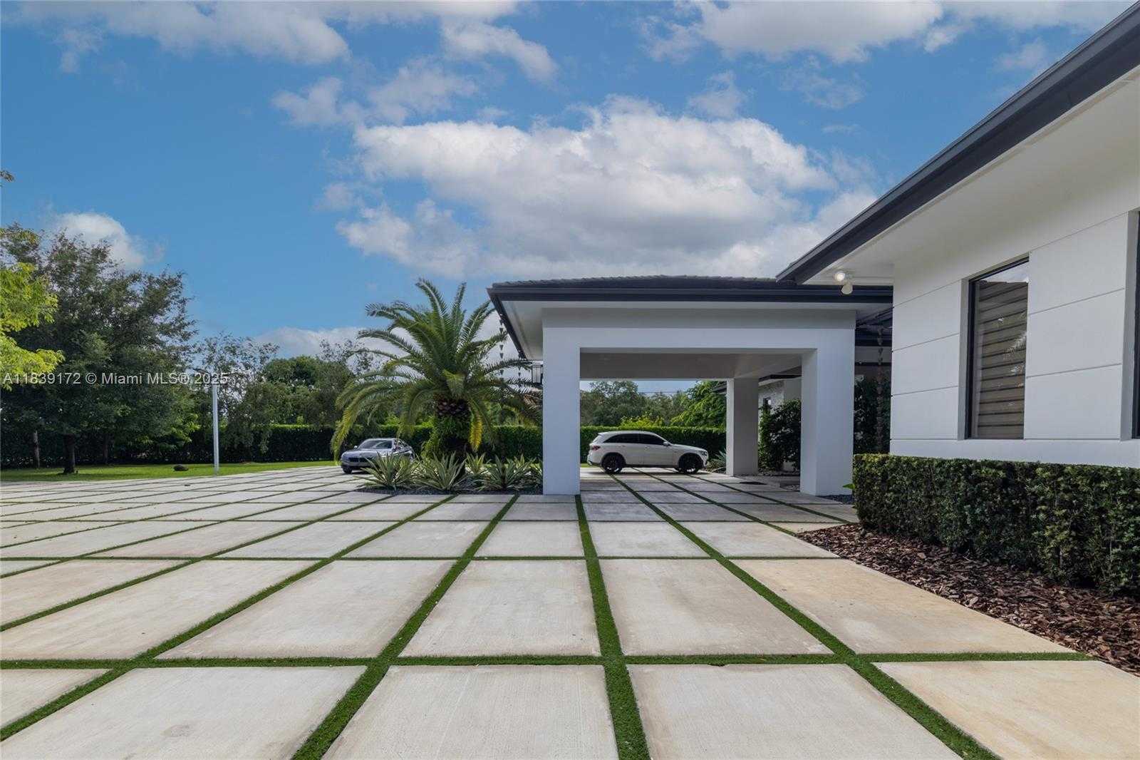 Small Image of 21059 SOUTH WEST 238TH ST, Homestead Number 7