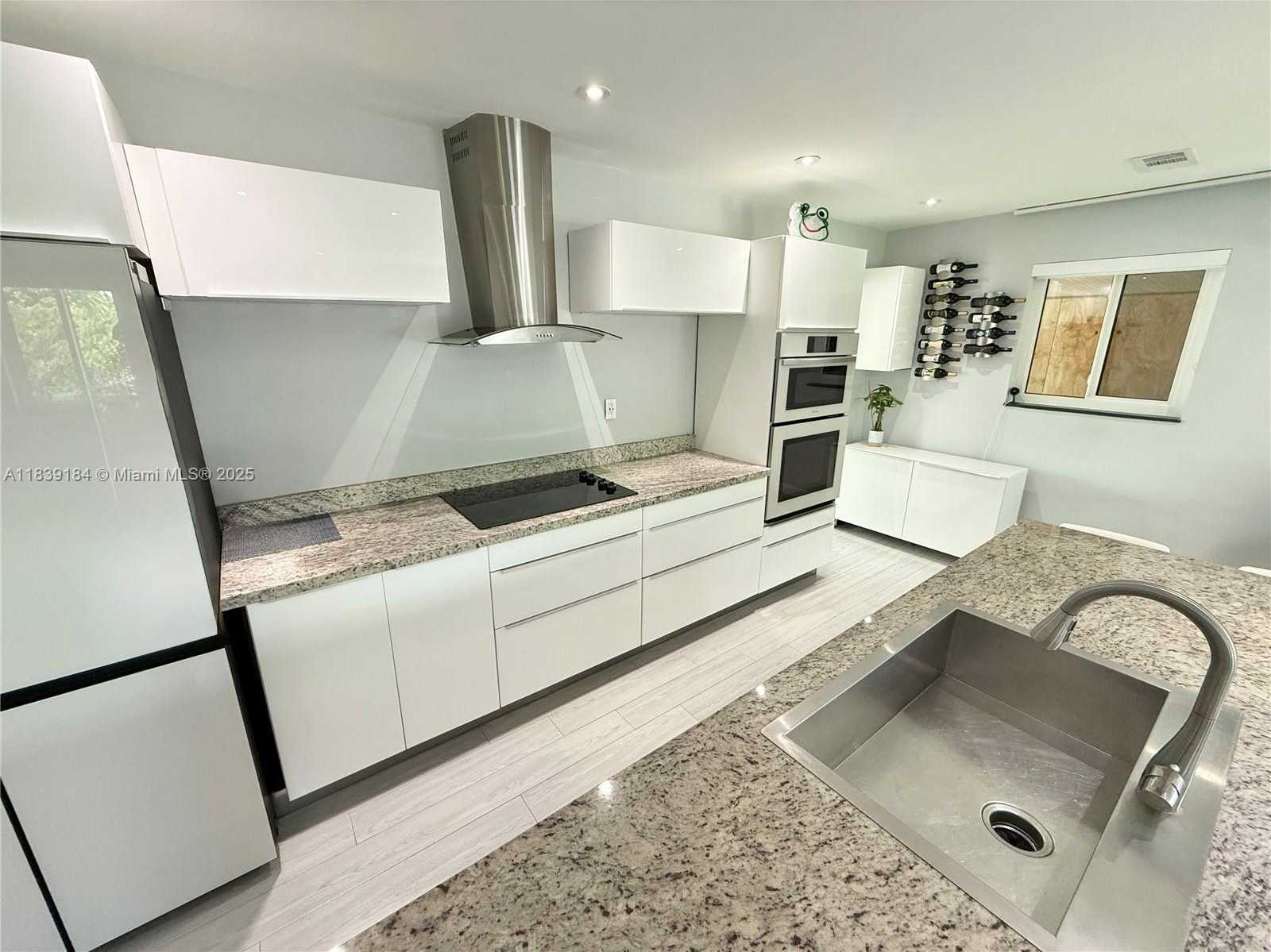Small Image of 1620 NORTH 68TH TER, Hollywood Number 12