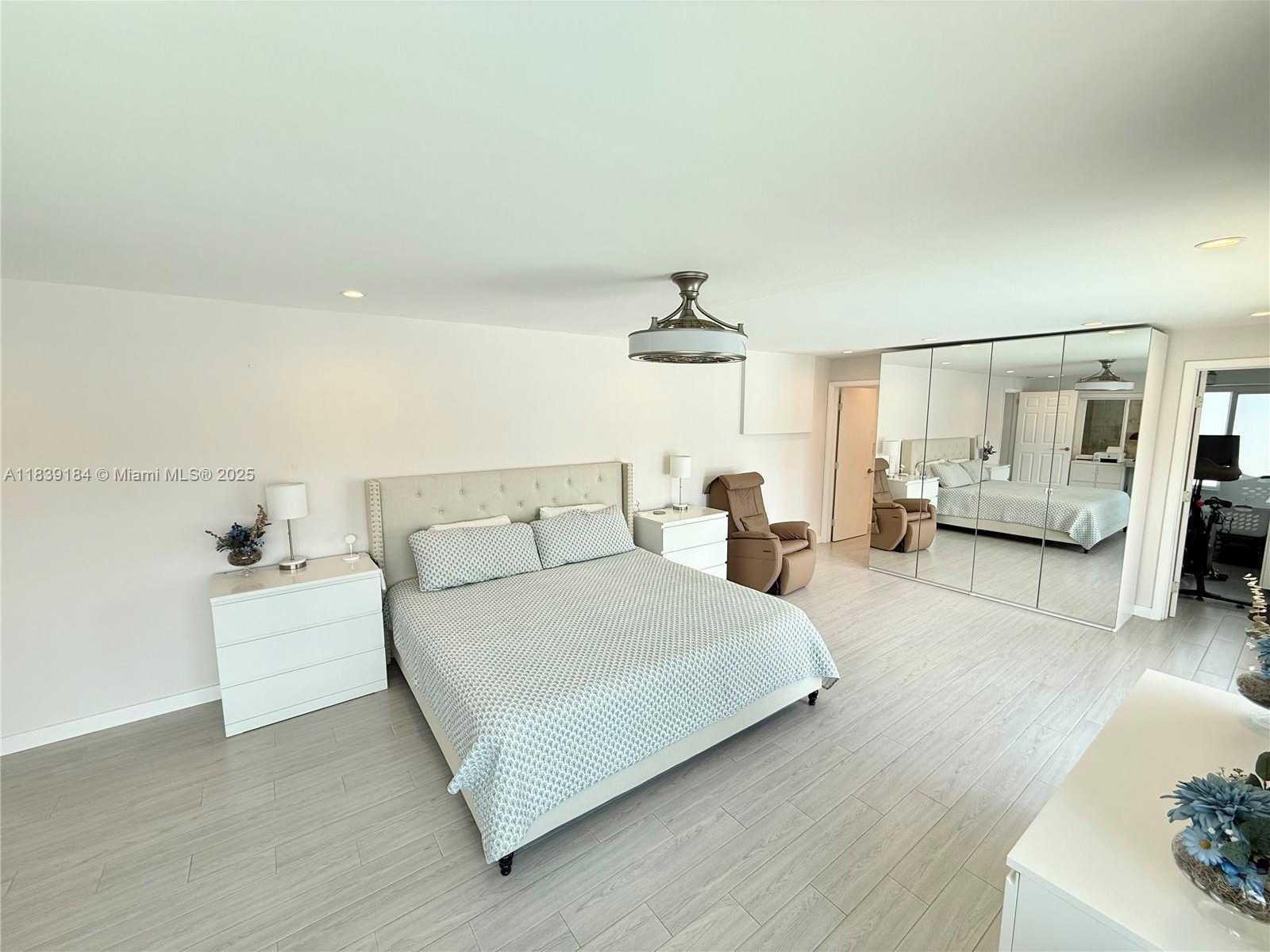 Small Image of 1620 NORTH 68TH TER, Hollywood Number 24