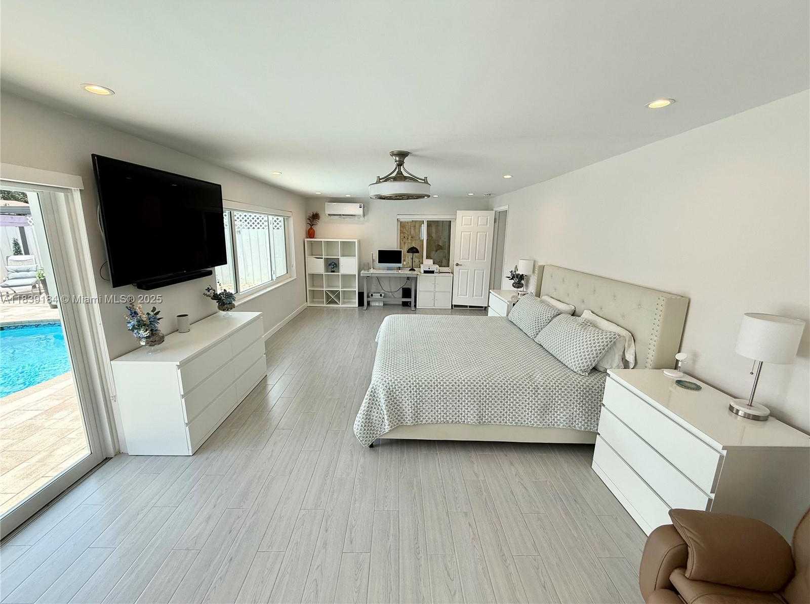 Small Image of 1620 NORTH 68TH TER, Hollywood Number 27