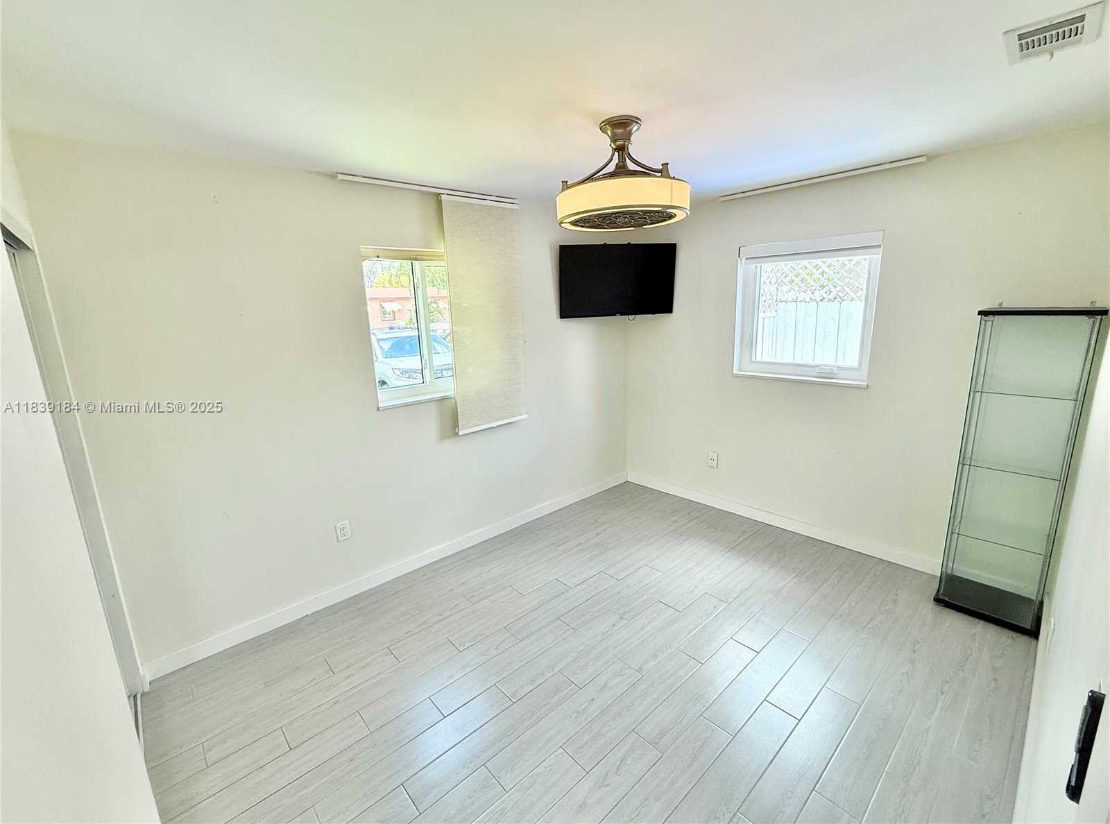 Small Image of 1620 NORTH 68TH TER, Hollywood Number 40