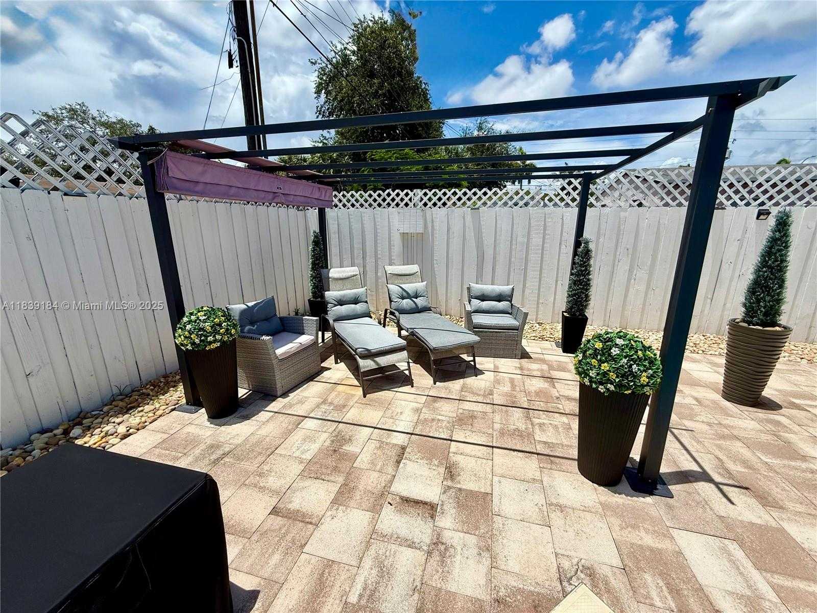 Small Image of 1620 NORTH 68TH TER, Hollywood Number 56