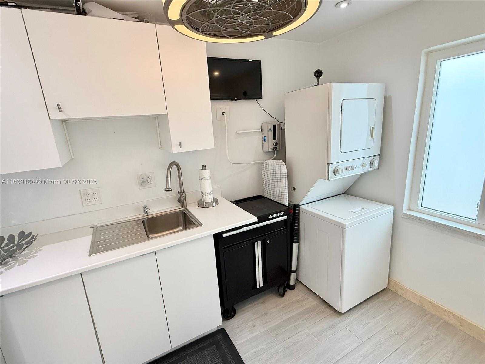 Small Image of 1620 NORTH 68TH TER, Hollywood Number 66