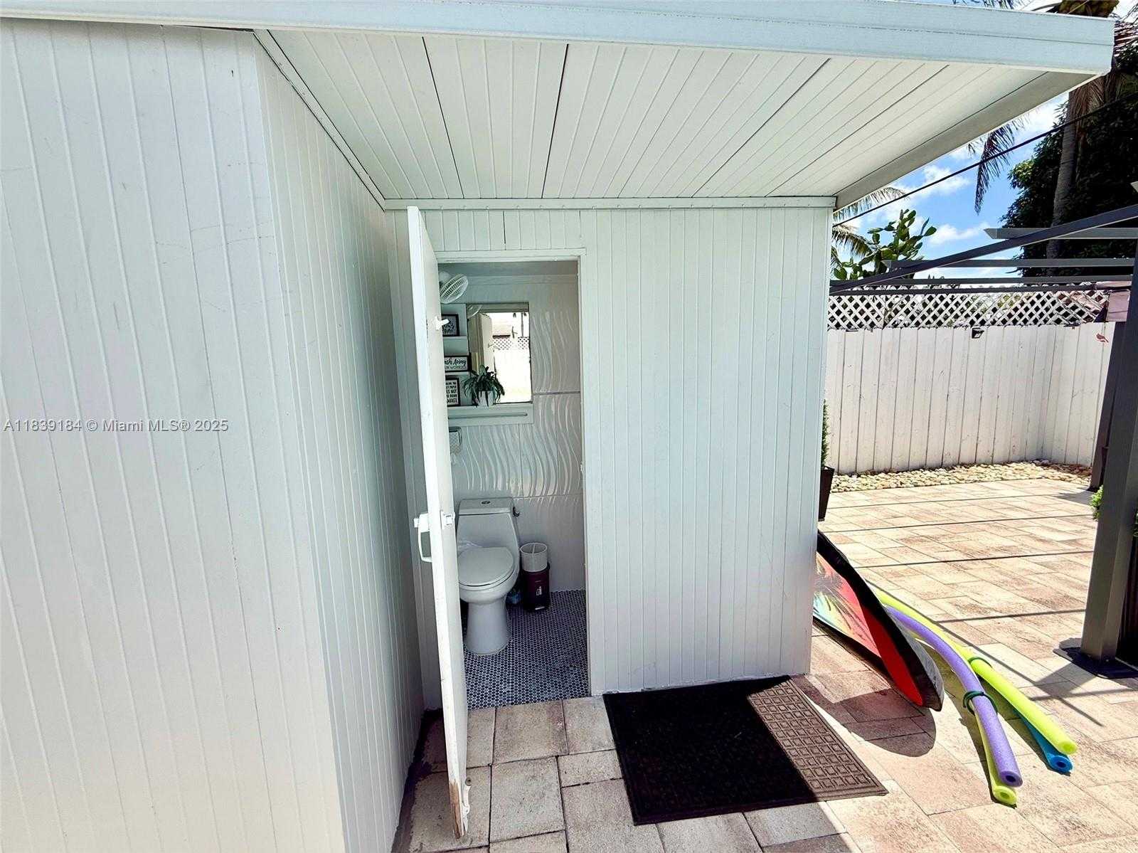 Small Image of 1620 NORTH 68TH TER, Hollywood Number 68