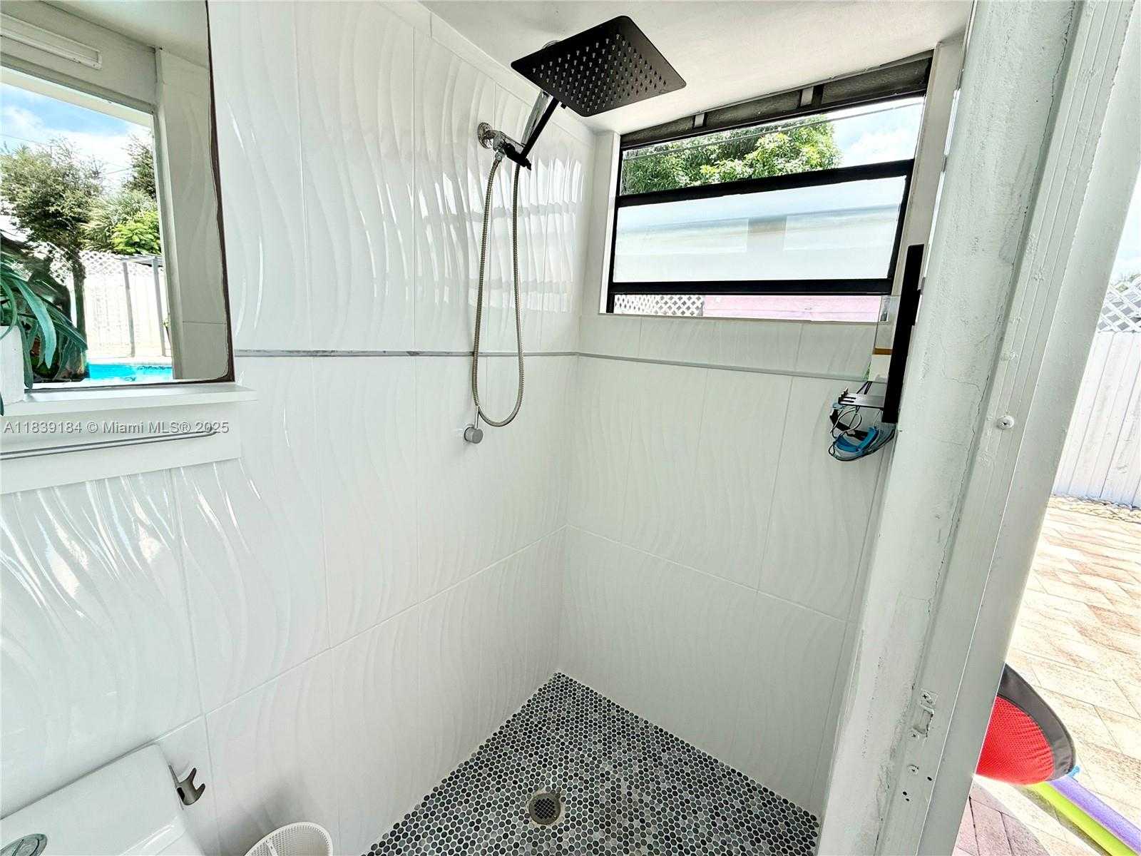 Small Image of 1620 NORTH 68TH TER, Hollywood Number 70