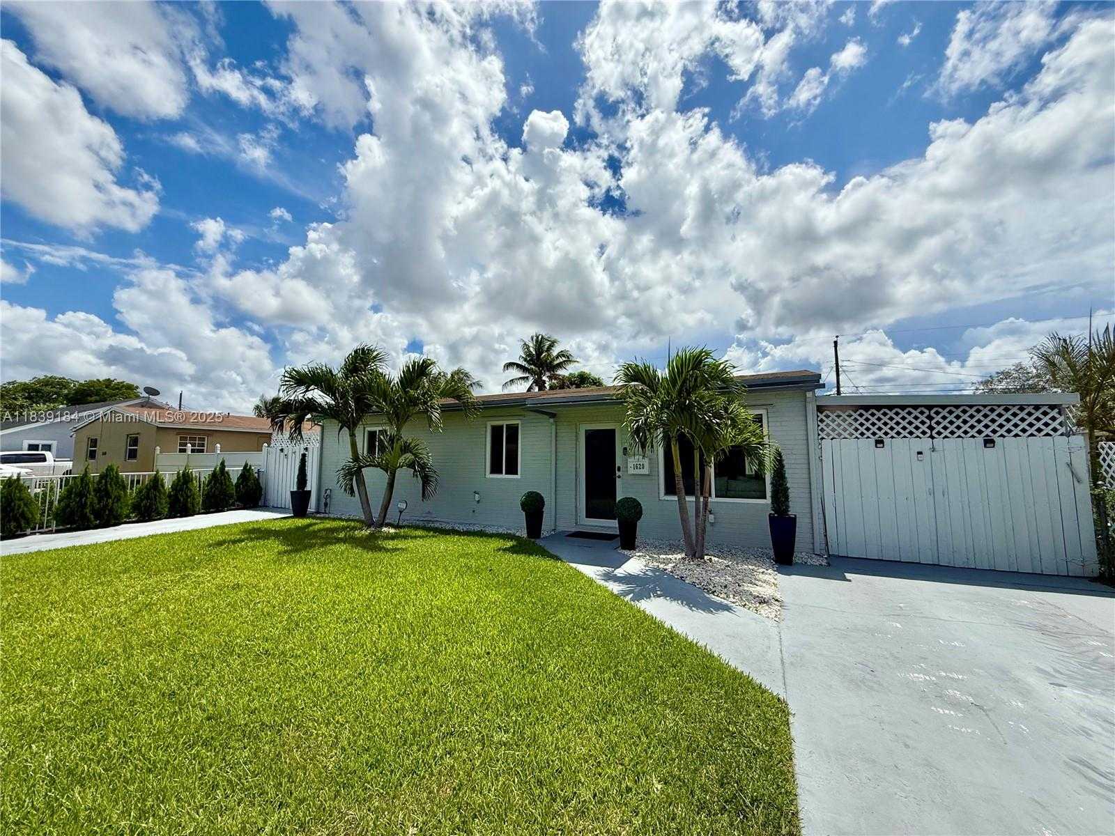 Small Image of 1620 NORTH 68TH TER, Hollywood Number 79