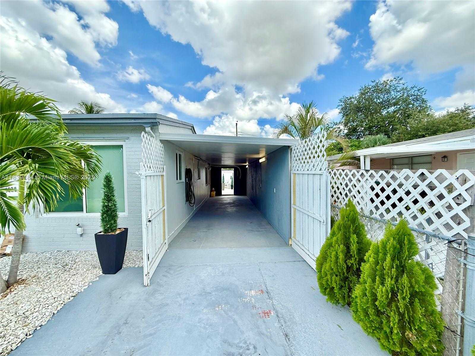 Small Image of 1620 NORTH 68TH TER, Hollywood Number 81