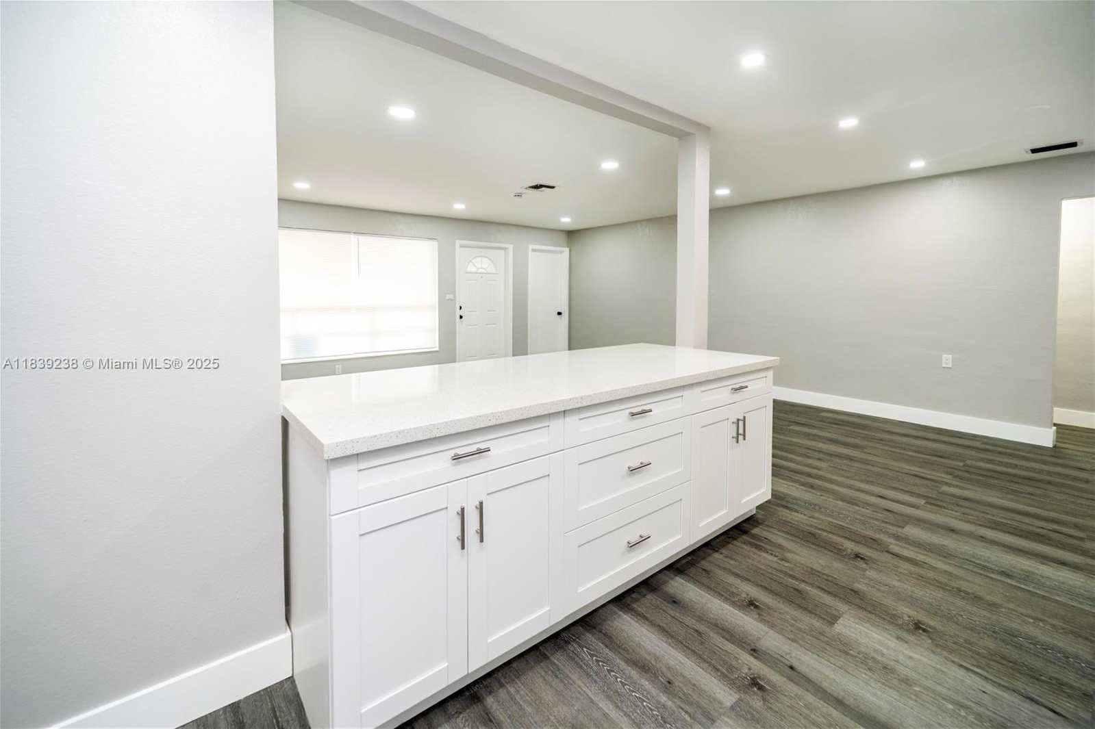 Small Image of 6990 SOUTH WEST 28TH ST, Miramar Number 30