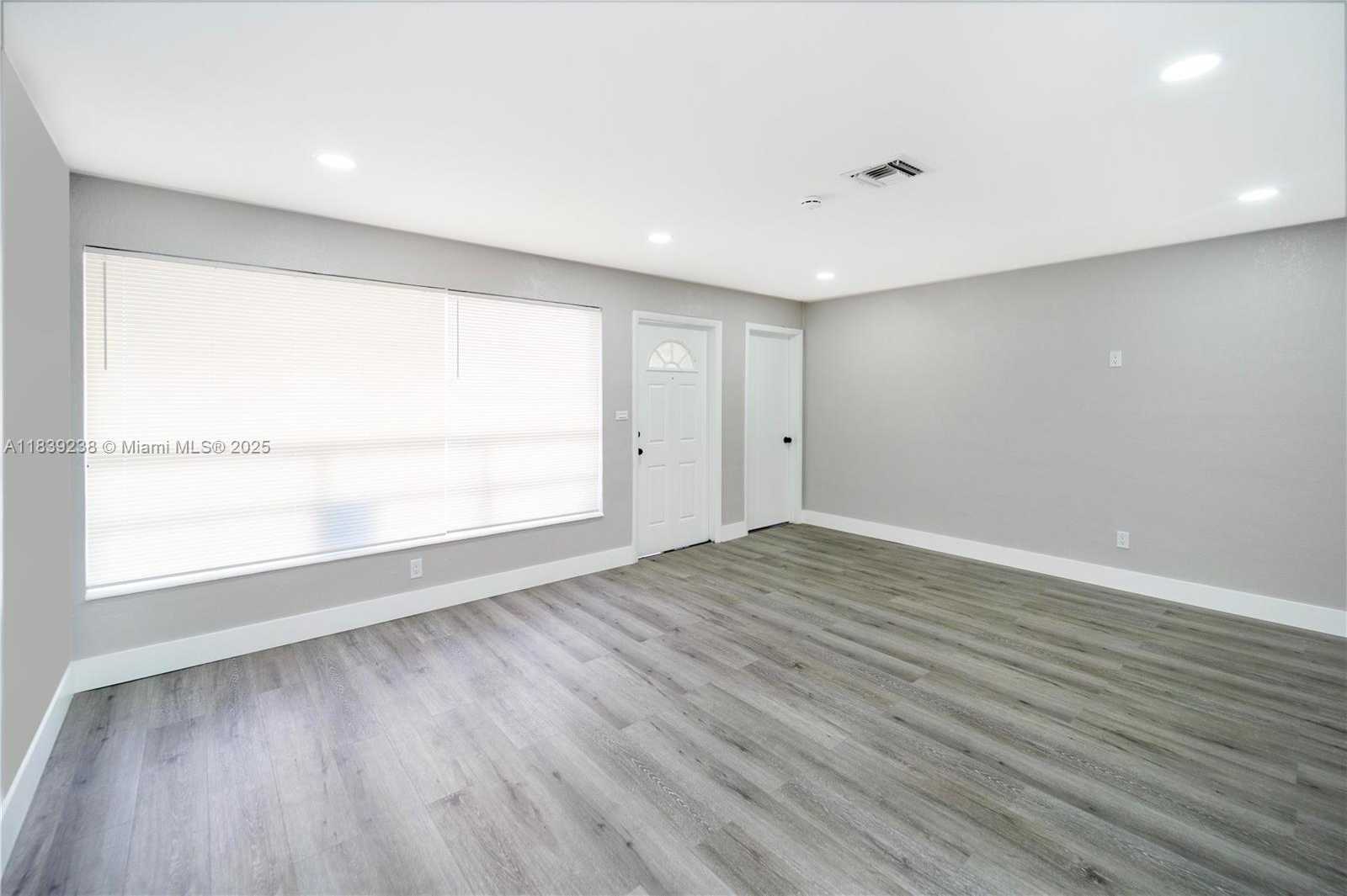 Small Image of 6990 SOUTH WEST 28TH ST, Miramar Number 31