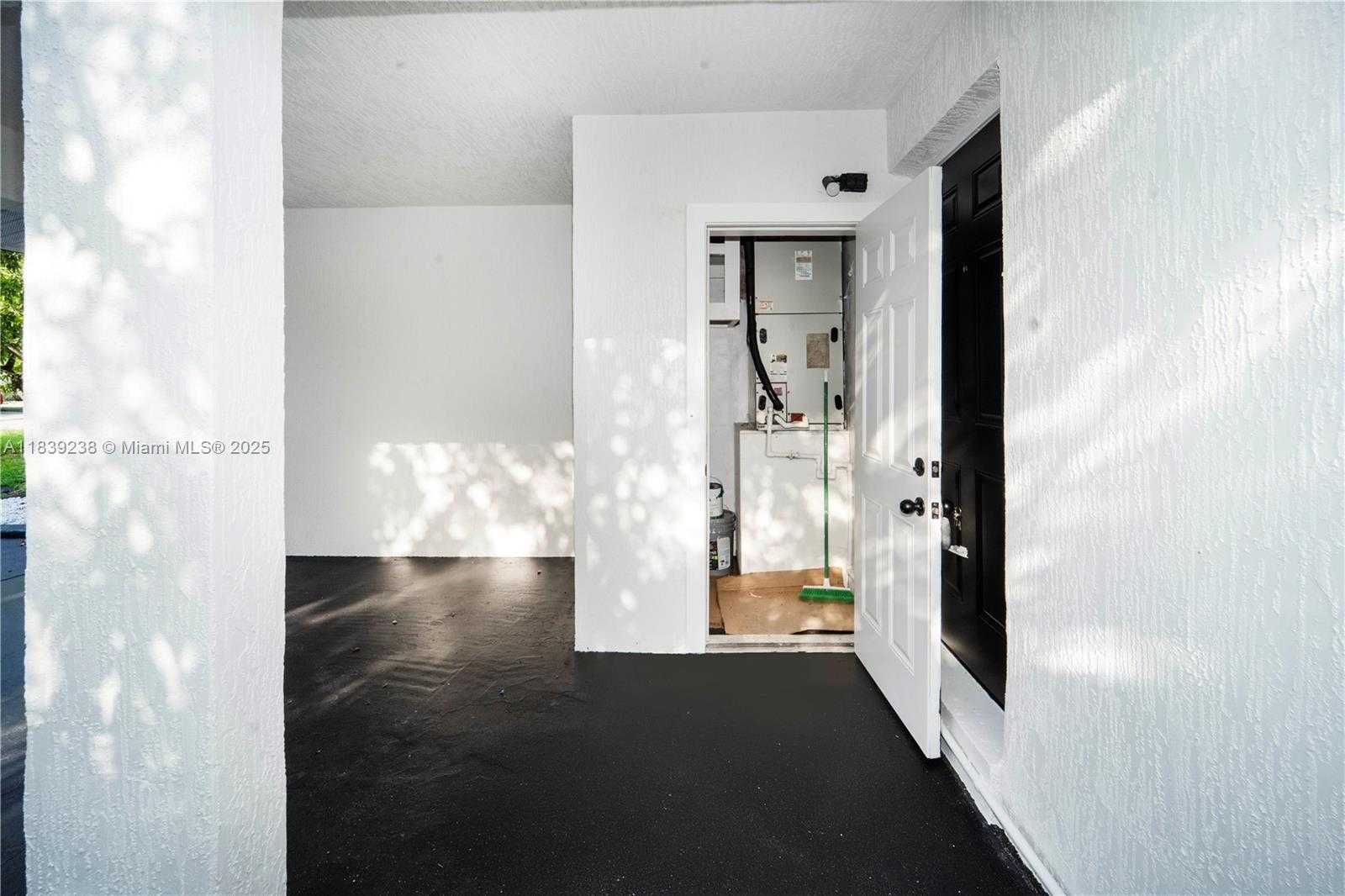 Small Image of 6990 SOUTH WEST 28TH ST, Miramar Number 33