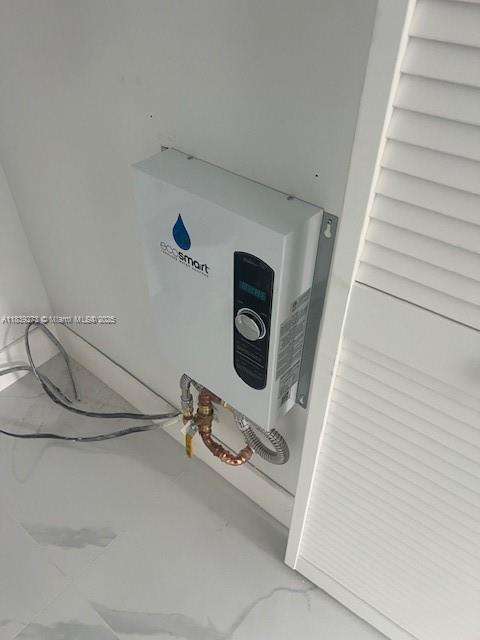 Small Image of 1985 NORTH WEST 152ND ST, Miami Gardens Number 14
