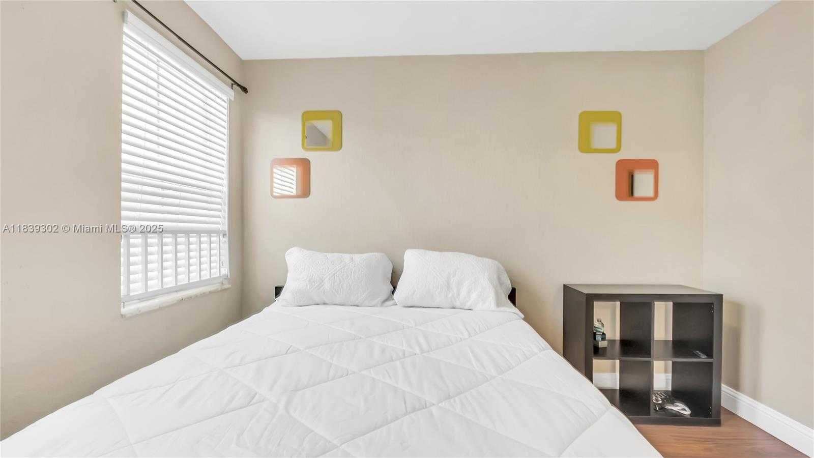 Small Image of 15521 SOUTH WEST 50TH CT, Miramar Number 22