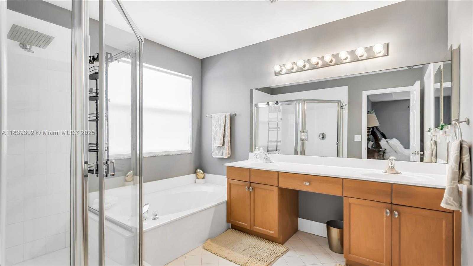 Small Image of 15521 SOUTH WEST 50TH CT, Miramar Number 29