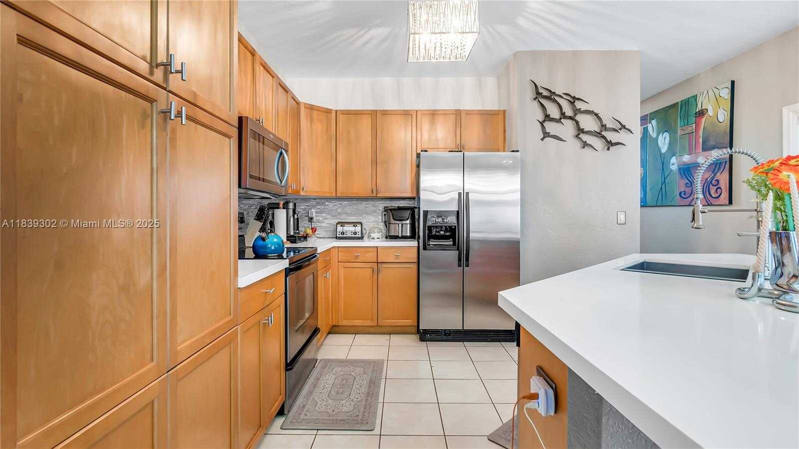 Small Image of 15521 SOUTH WEST 50TH CT, Miramar Number 7