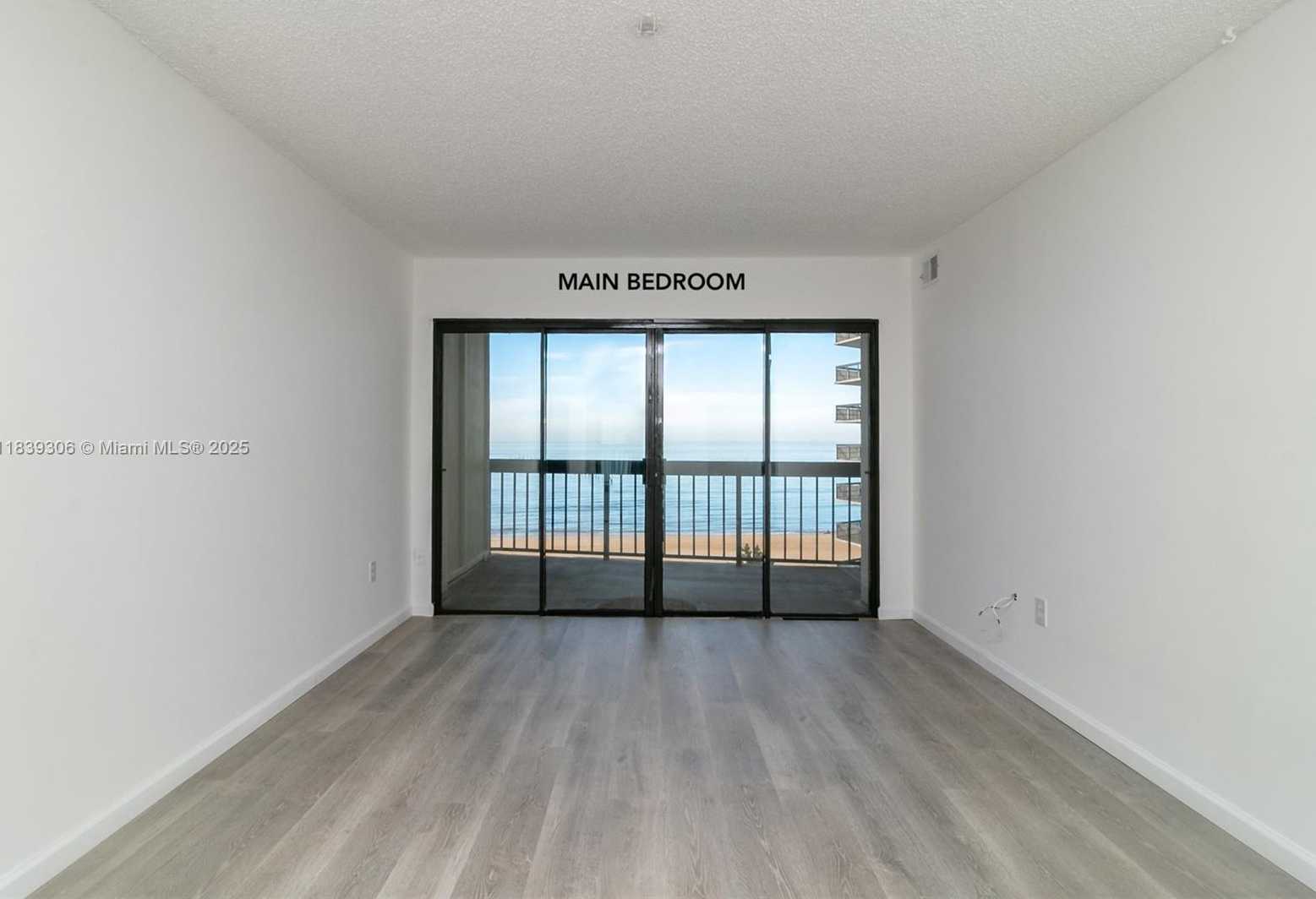 Small Image of 2830 SHORE DRIVE VIRGINIA BEACH VA, Out of City Number 11