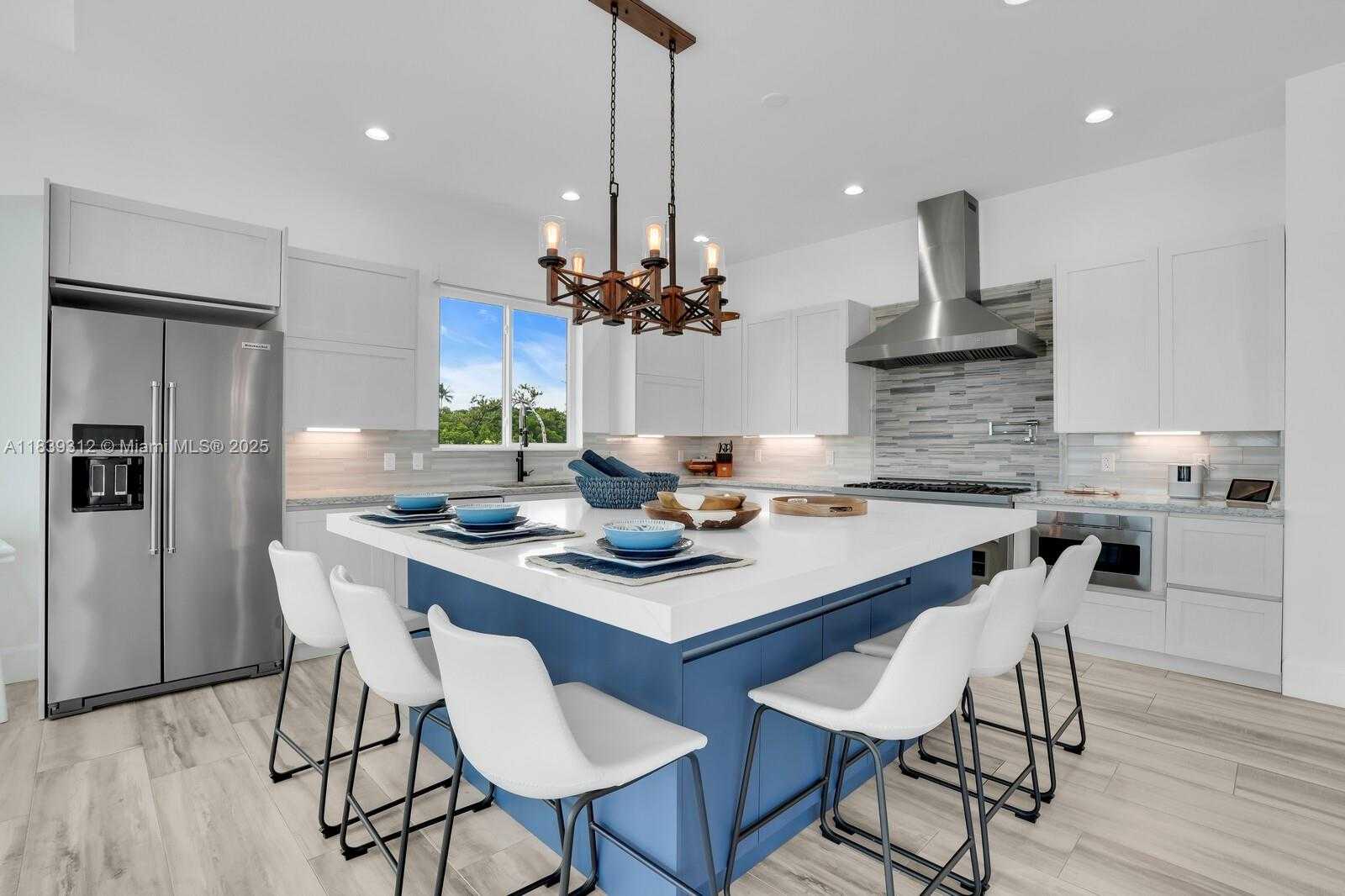Small Image of 974 MARLIN DR, Jupiter Number 13