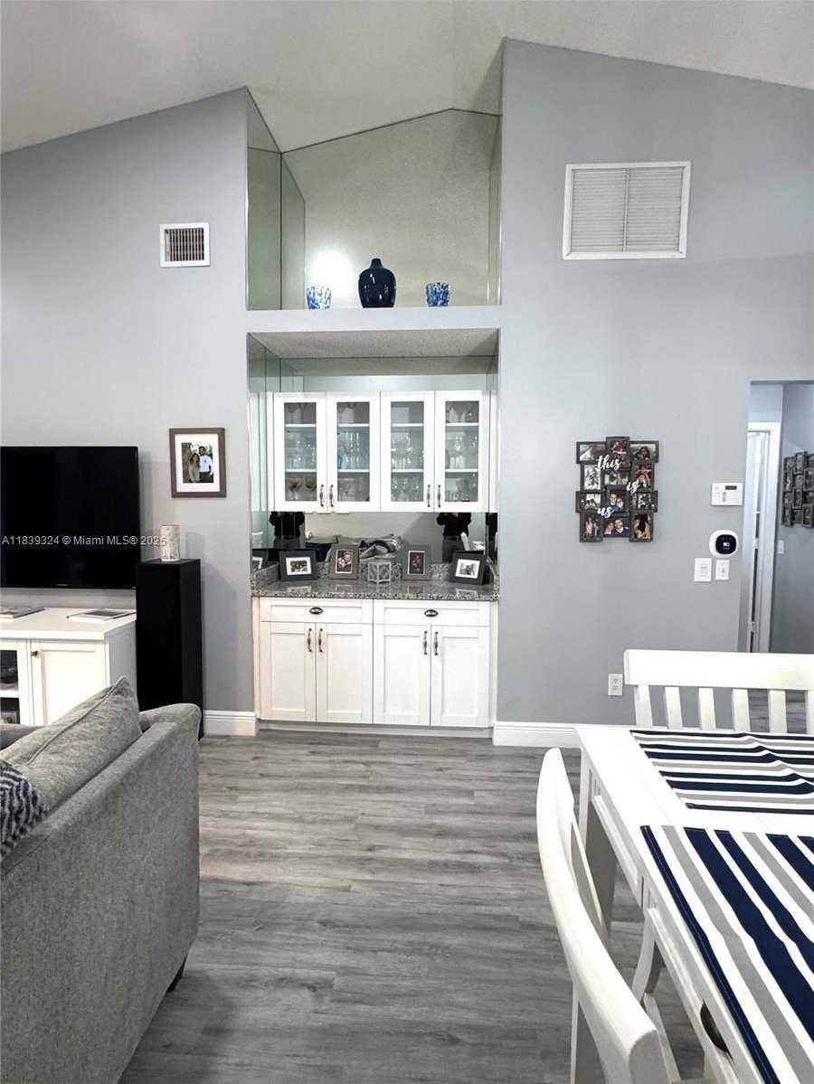 Small Image of 5928 NORTH WEST 93RD TER, Tamarac Number 33