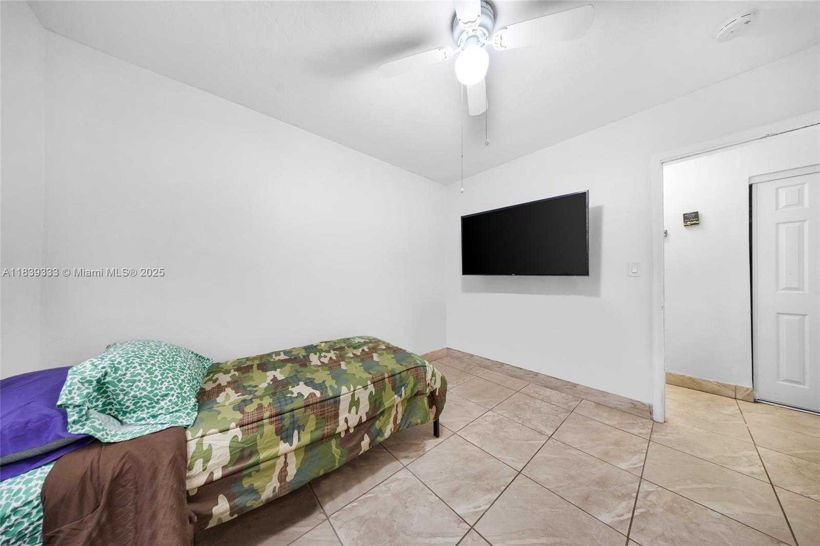 Small Image of 9985 MARLIN ROAD, Cutler Bay Number 10