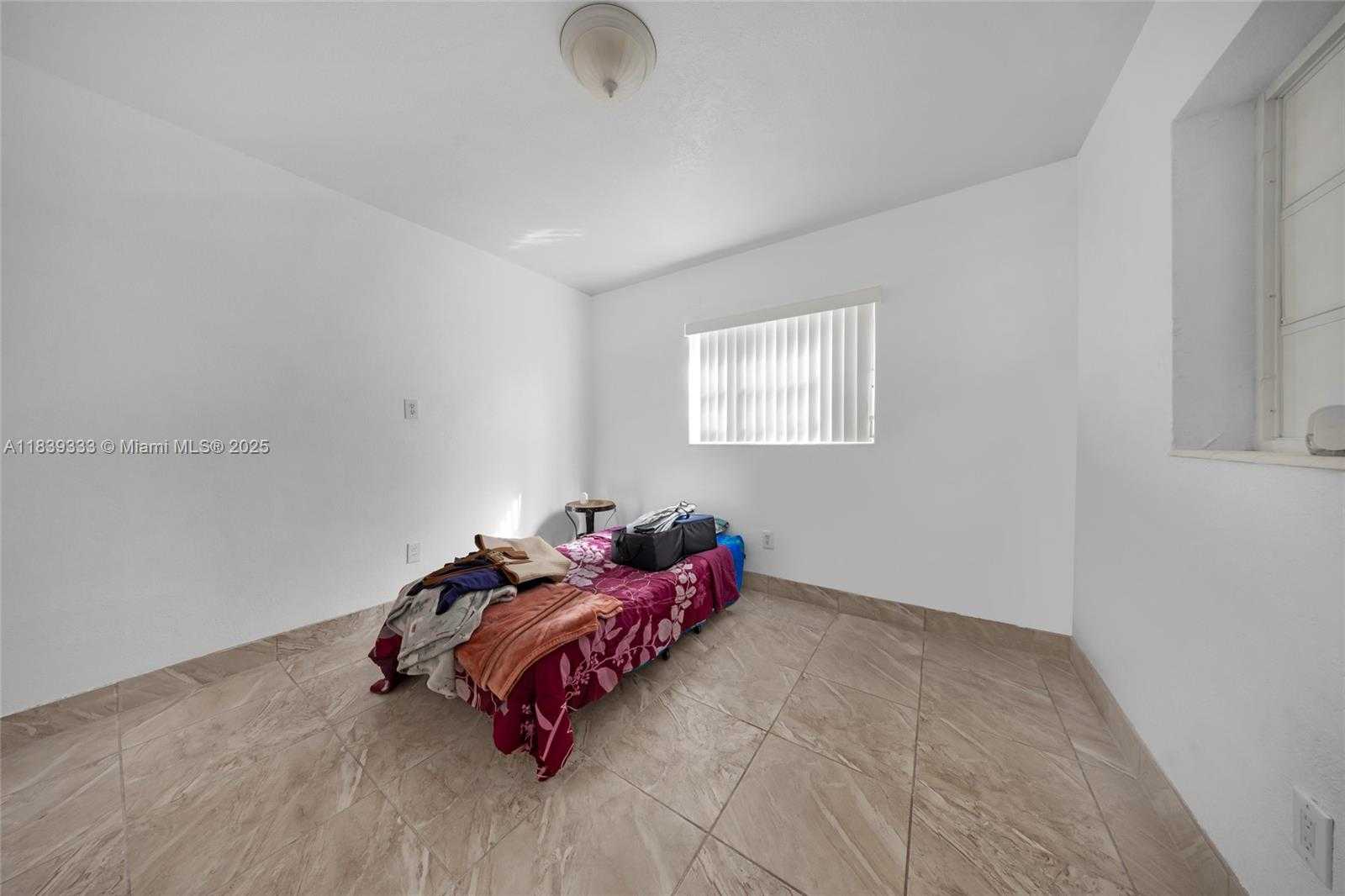 Small Image of 9985 MARLIN ROAD, Cutler Bay Number 14