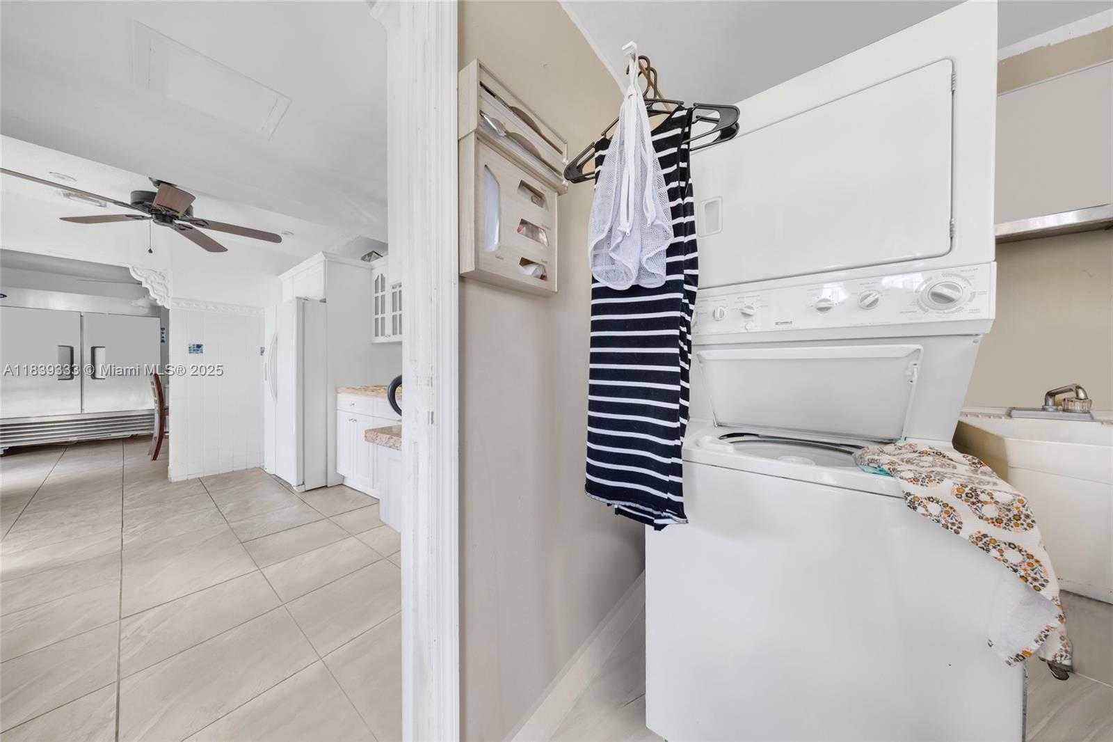 Small Image of 9985 MARLIN ROAD, Cutler Bay Number 21
