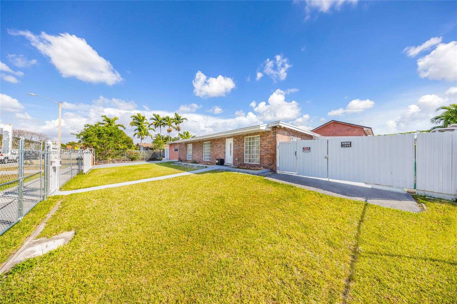 Small Image of 9985 MARLIN ROAD, Cutler Bay Number 27