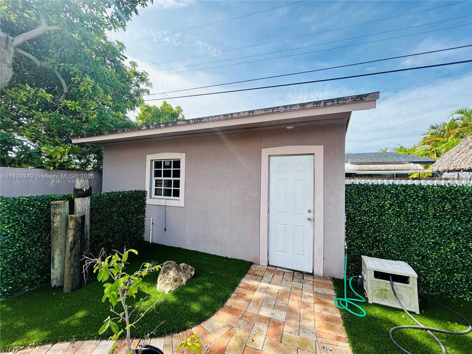 Small Image of 180 EAST 46TH ST, Hialeah Number 40