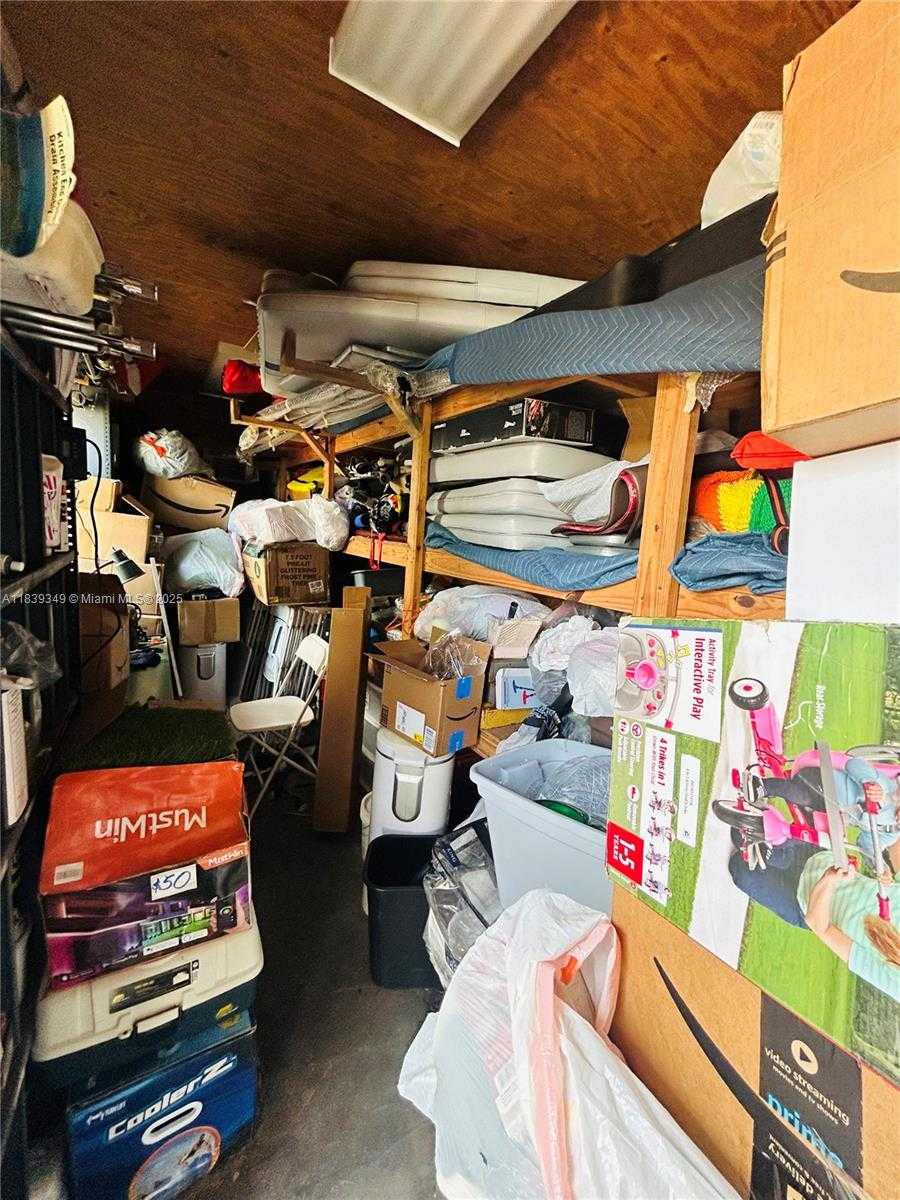 Small Image of 180 EAST 46TH ST, Hialeah Number 41