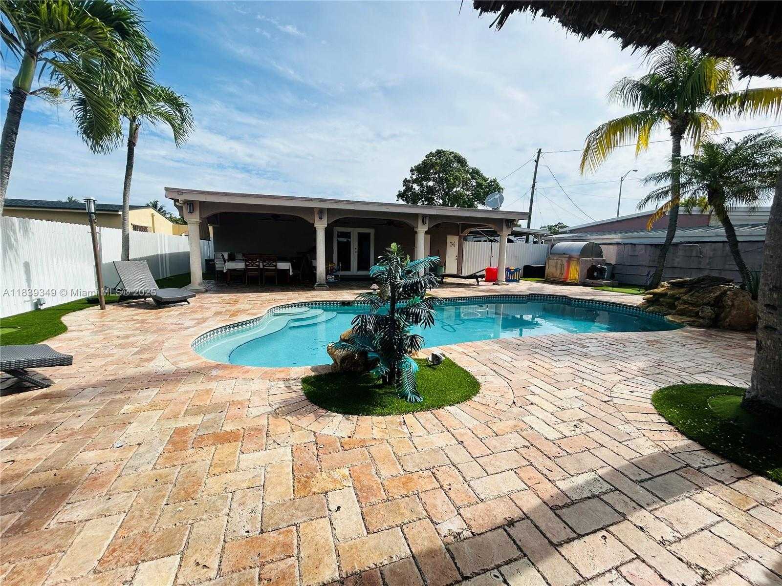 Small Image of 180 EAST 46TH ST, Hialeah Number 43