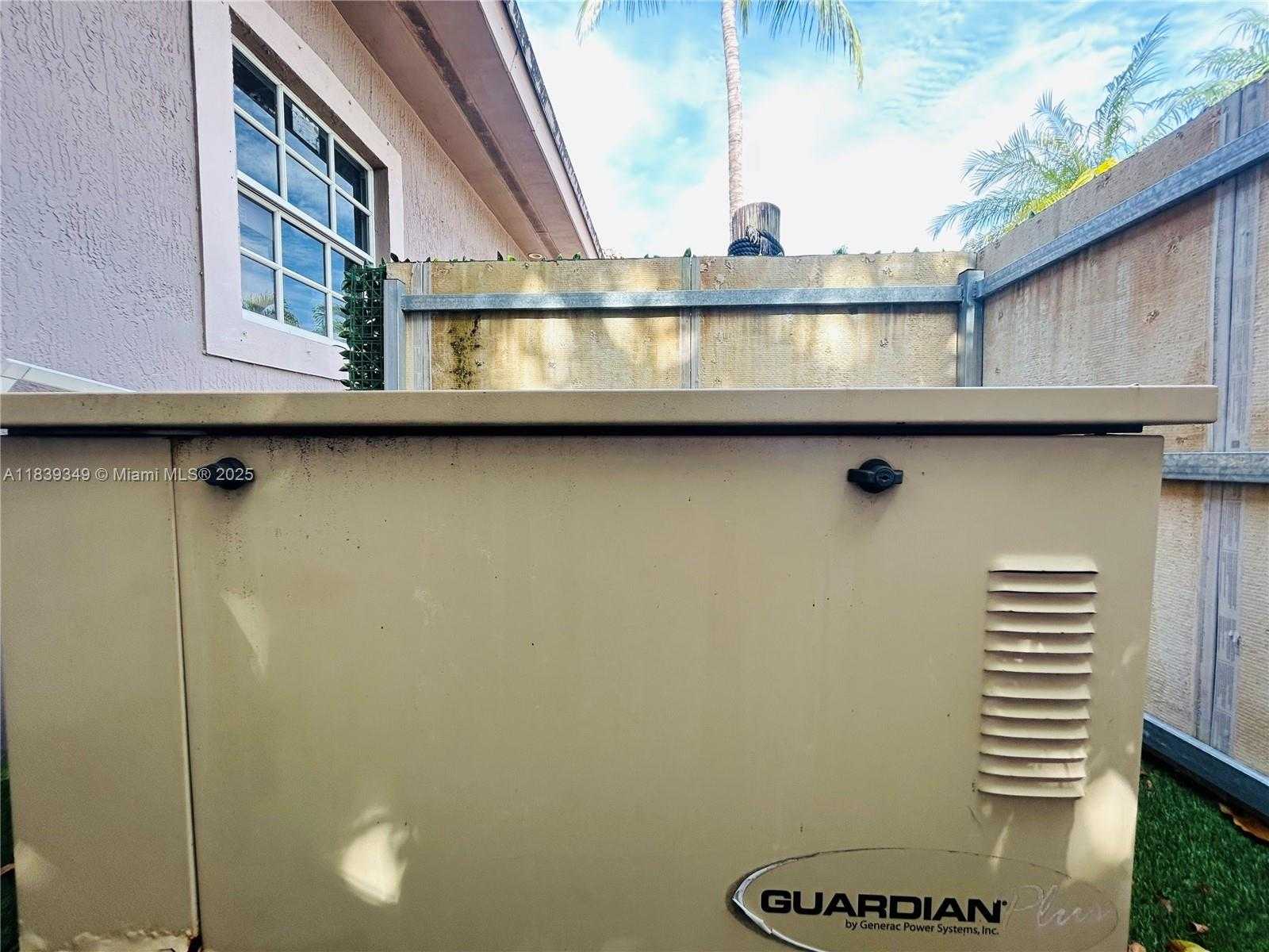 Small Image of 180 EAST 46TH ST, Hialeah Number 44