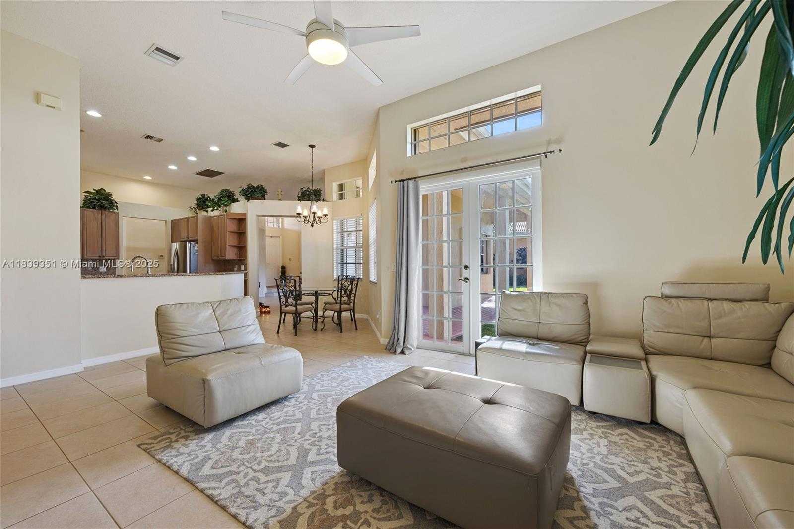 Small Image of 109 SOUTH WEST 128TH AVE, Plantation Number 23