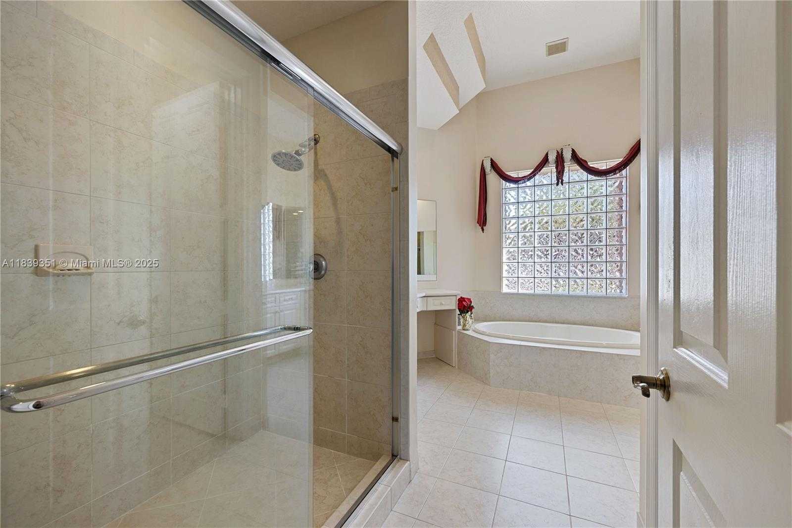 Small Image of 109 SOUTH WEST 128TH AVE, Plantation Number 5