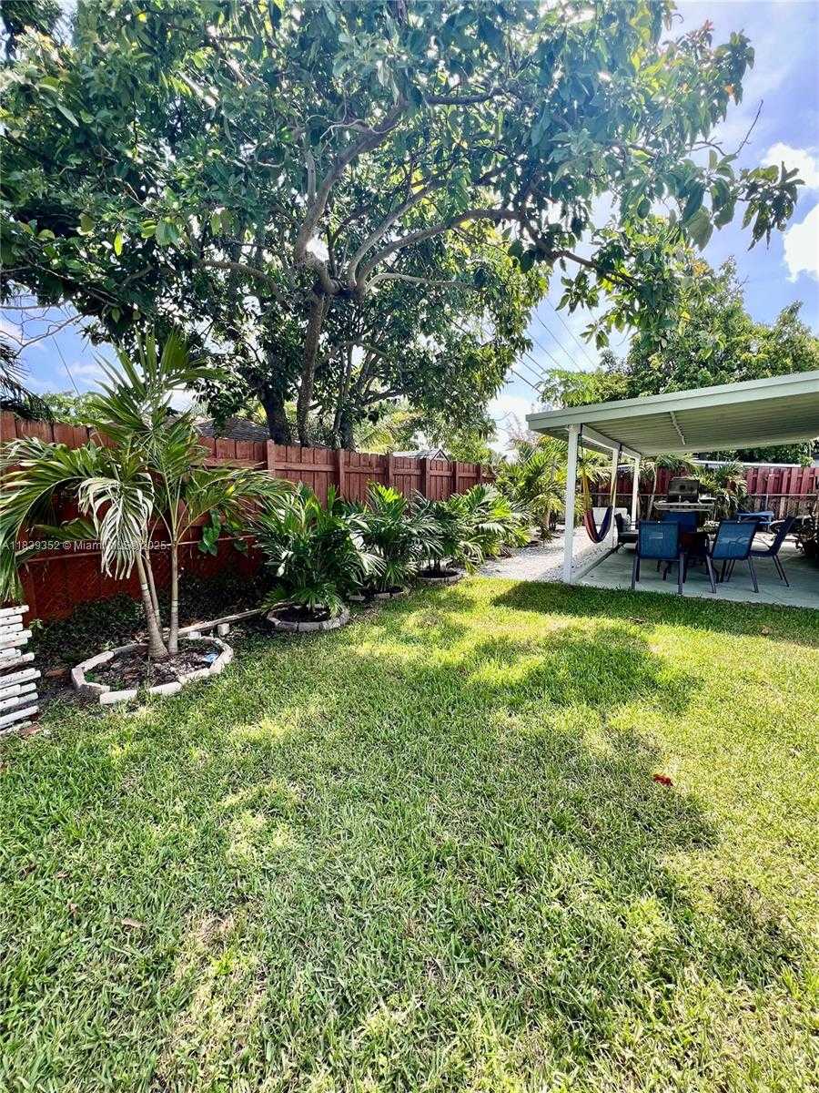 Small Image of 6120 SOUTH WEST 15TH CT, North Lauderdale Number 22