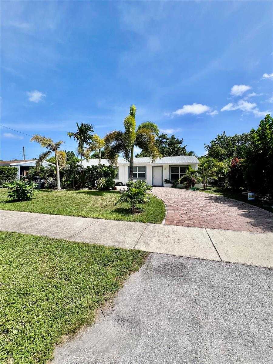 Small Image of 6120 SOUTH WEST 15TH CT, North Lauderdale Number 29