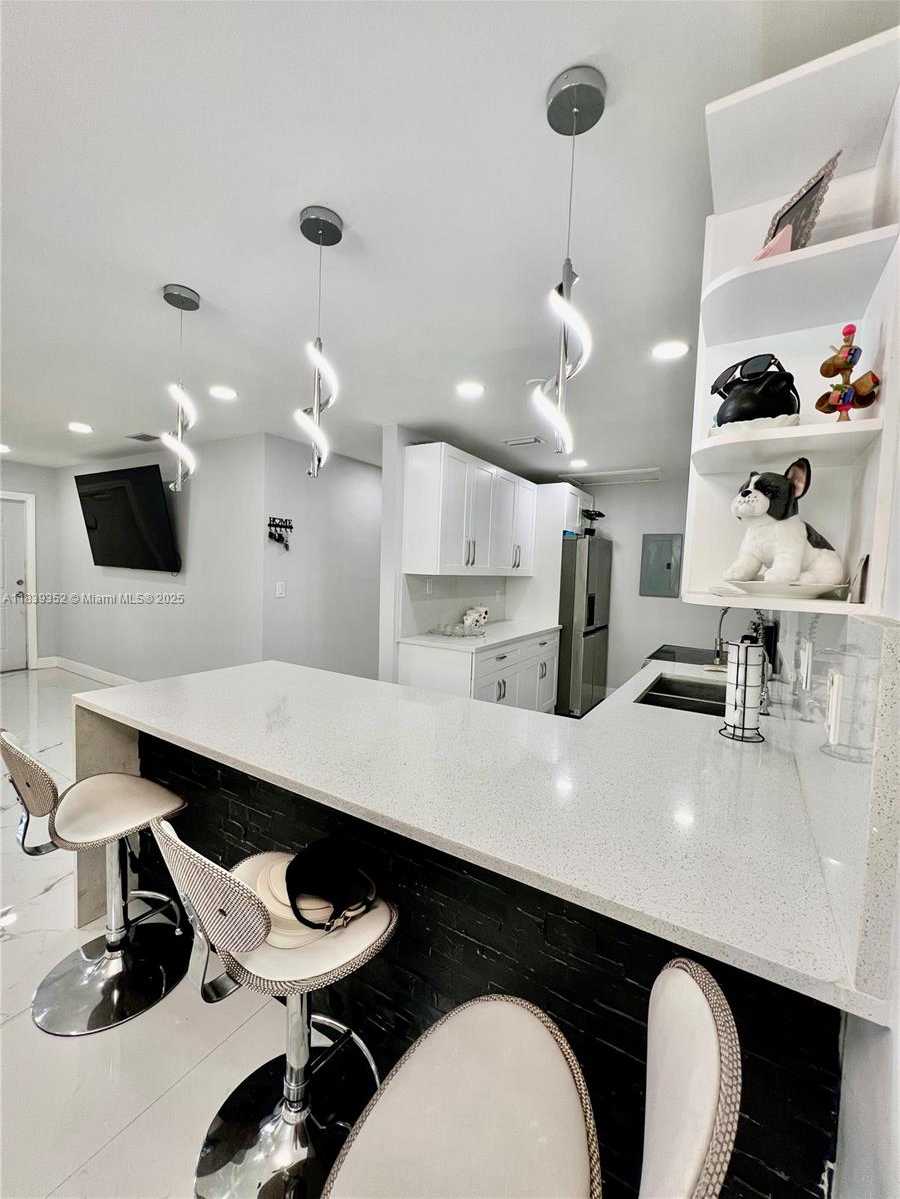 Small Image of 6120 SOUTH WEST 15TH CT, North Lauderdale Number 4