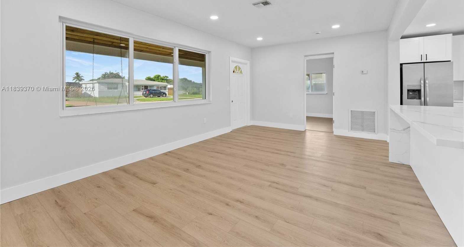 Small Image of 7021 SOUTH WEST 12TH ST, Pembroke Pines Number 12