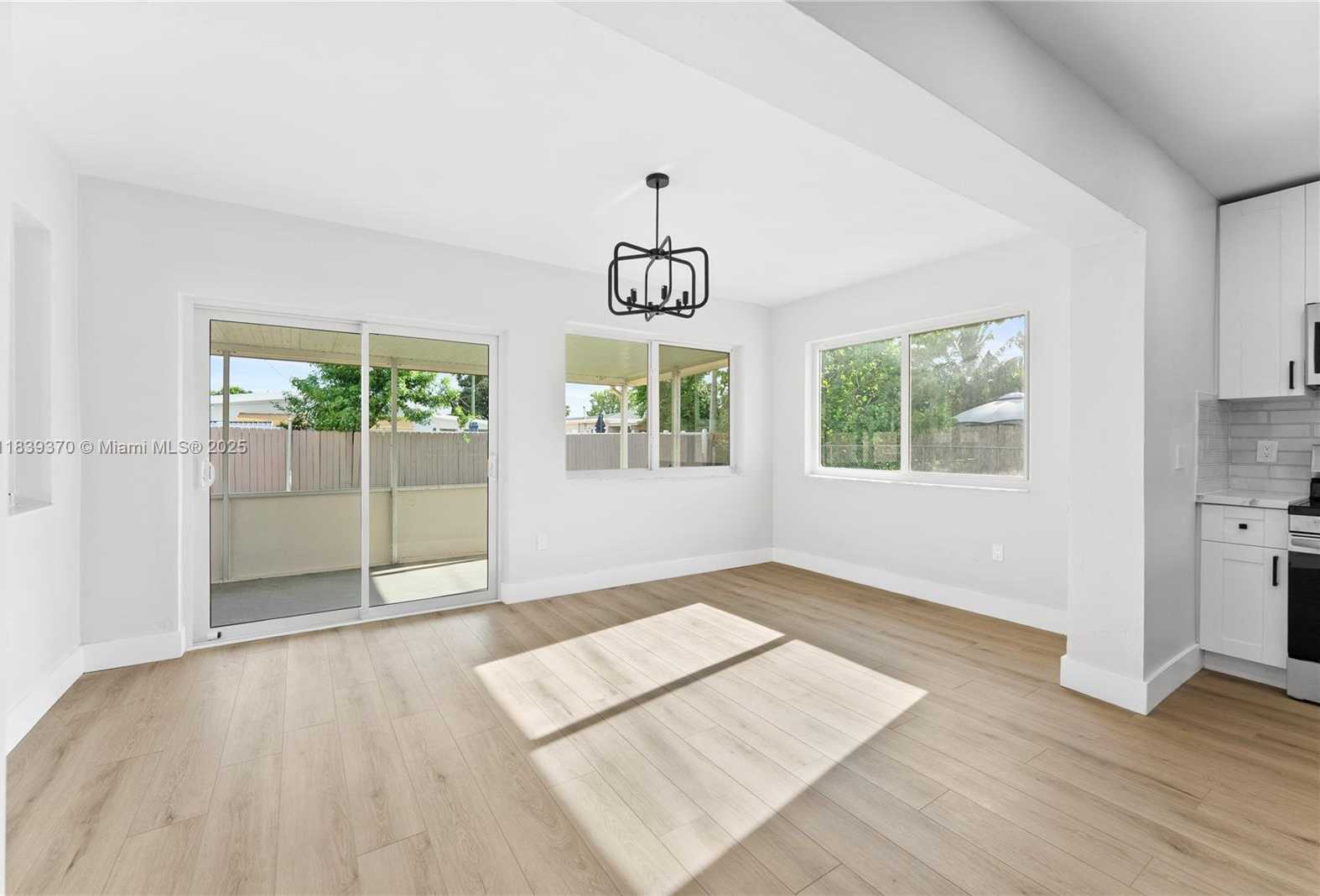 Small Image of 7021 SOUTH WEST 12TH ST, Pembroke Pines Number 7